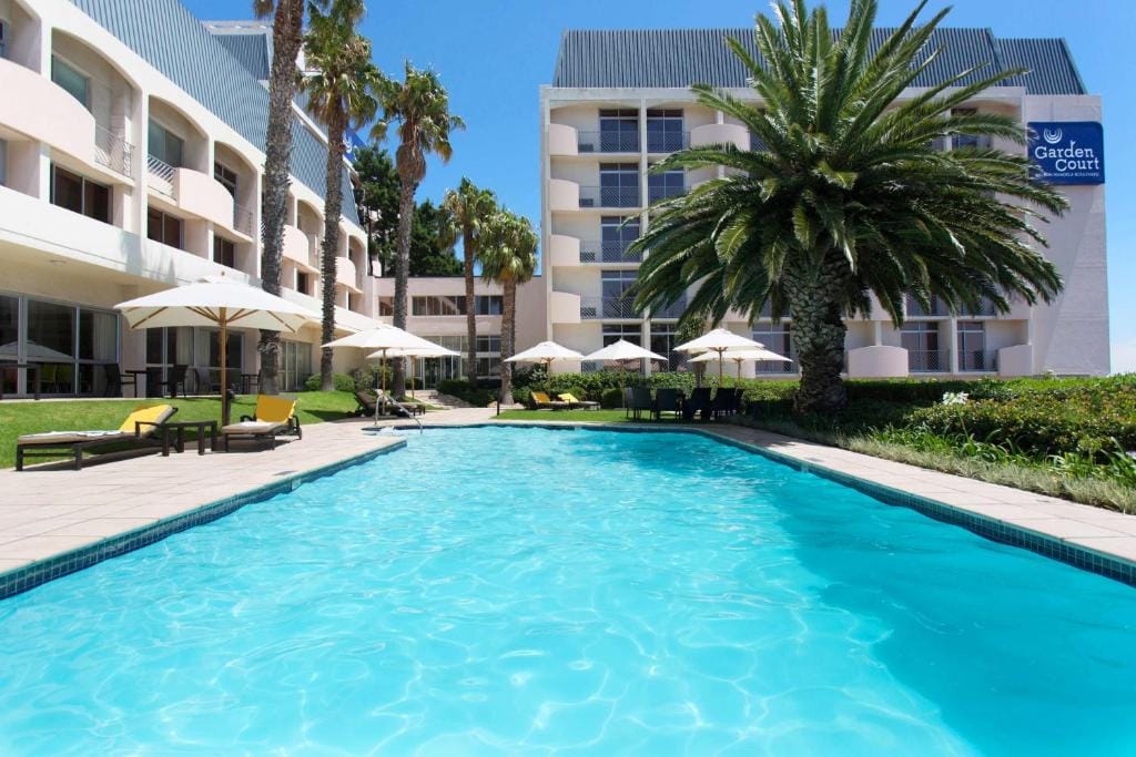 Garden Court Nelson Mandela Boulevard — 1