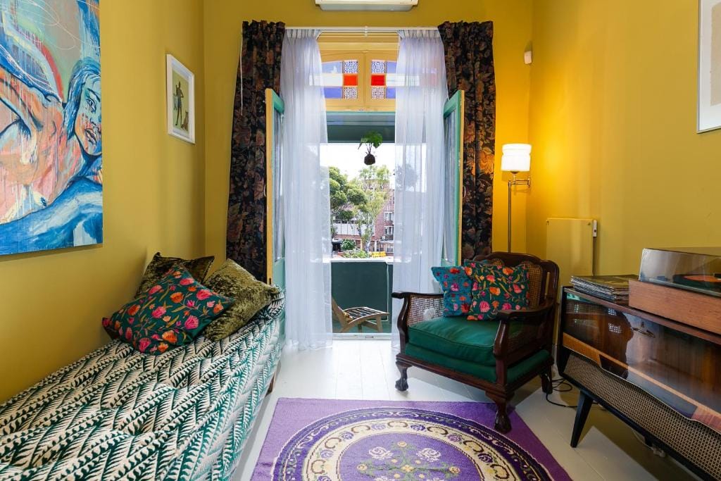 Hotel Lola — 2