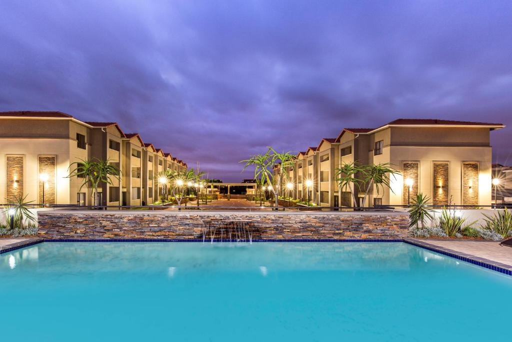 Savannah Park Luxury Apartments — 1