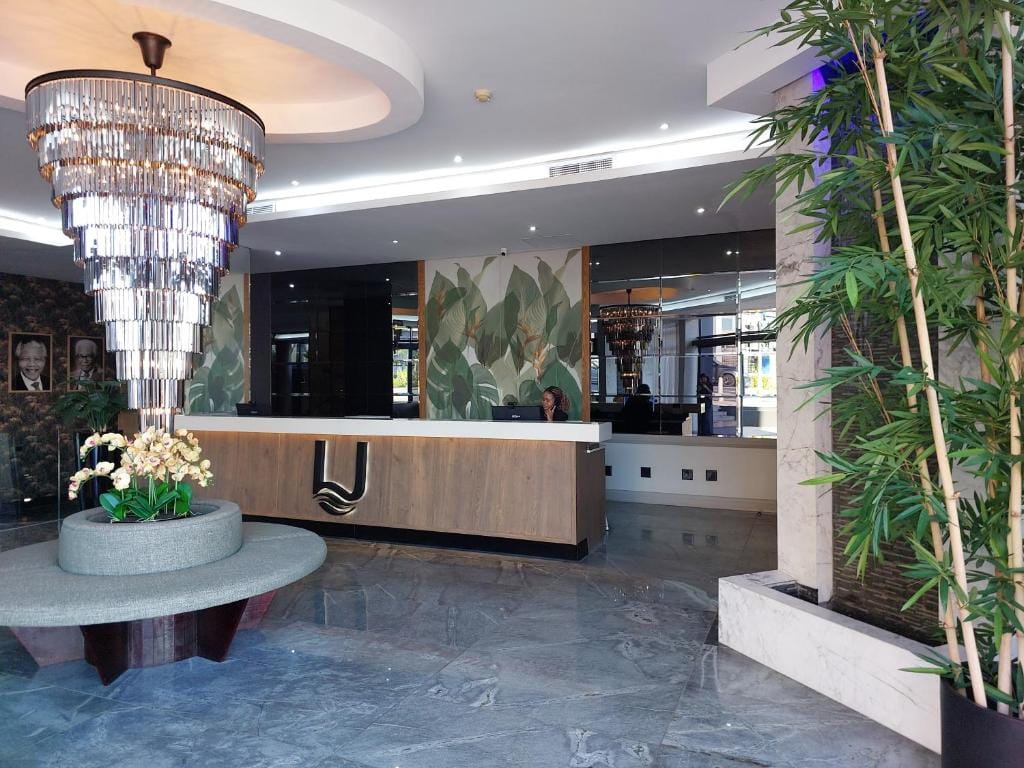 Umhlanga Apart Hotel — 1