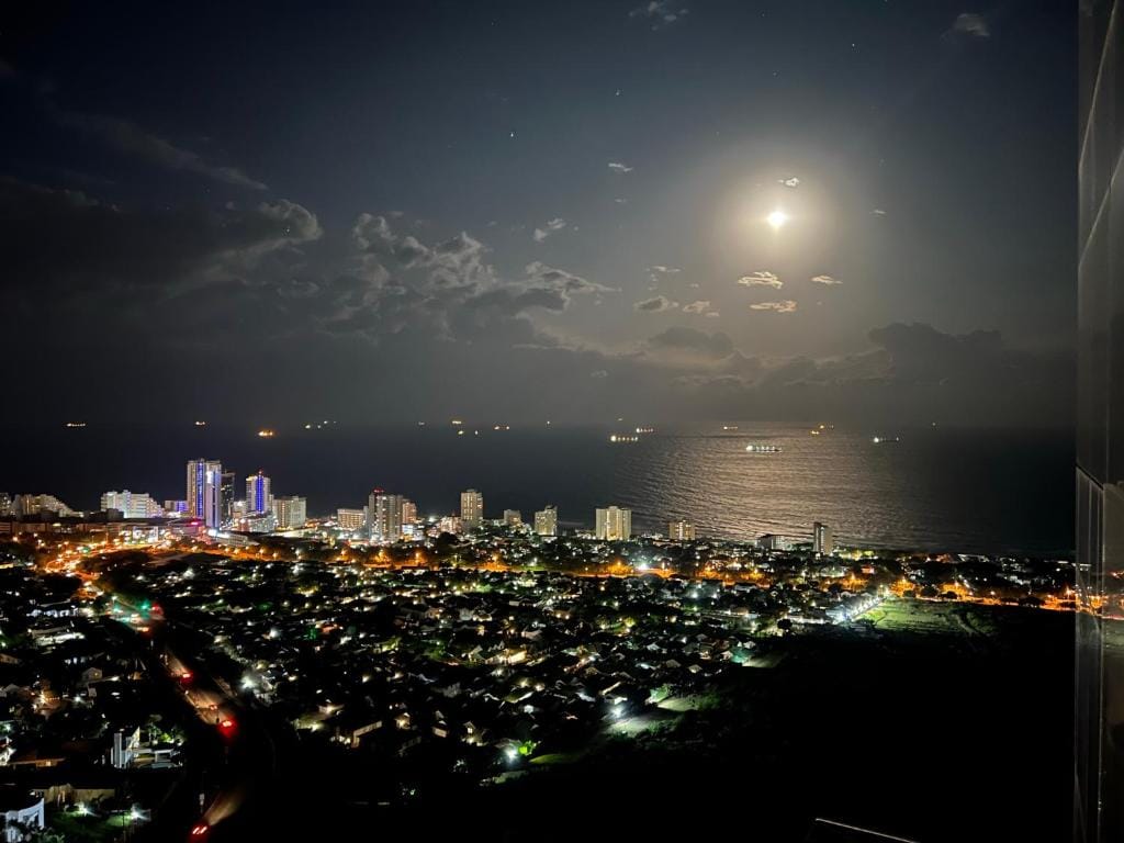 Umhlanga Arch Luxury — 1
