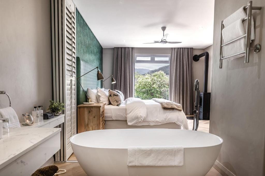 Franschhoek Boutique Hotel - Lion Roars Hotels & Lodges — 5