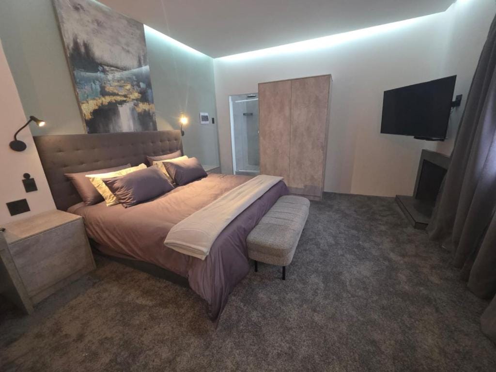 Terra Nova Suites and Spa — 1