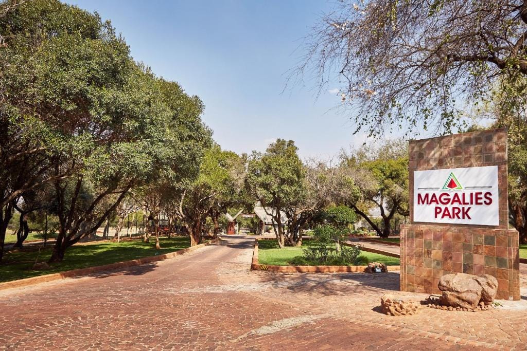 First Group Magalies Park — 2