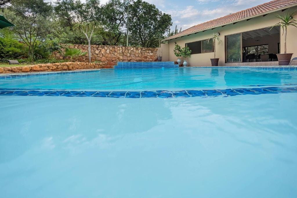 Three Oaks and an Aloe Boutique Hotel — 4
