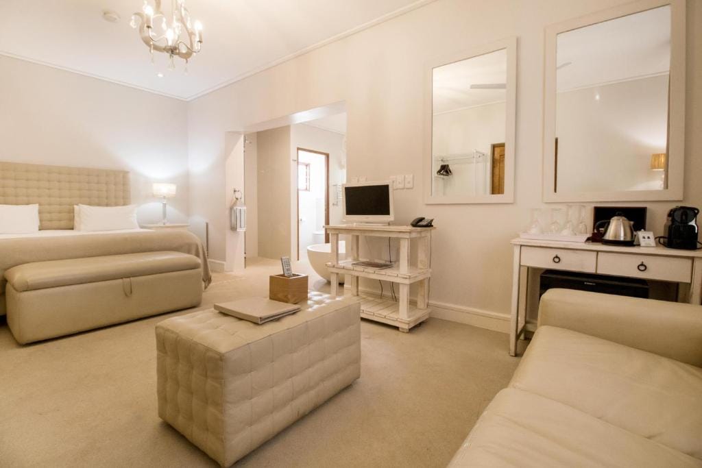 Harbour House Hotel - Adventure Pads — 5