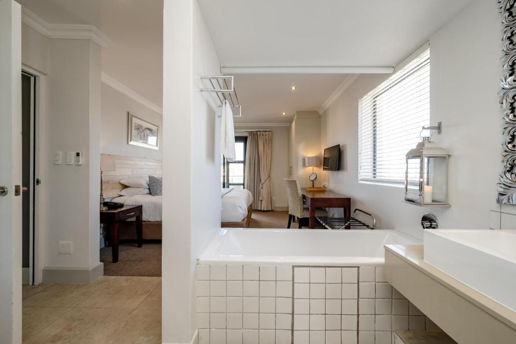Harbour House Hotel - Harbour Square — 3
