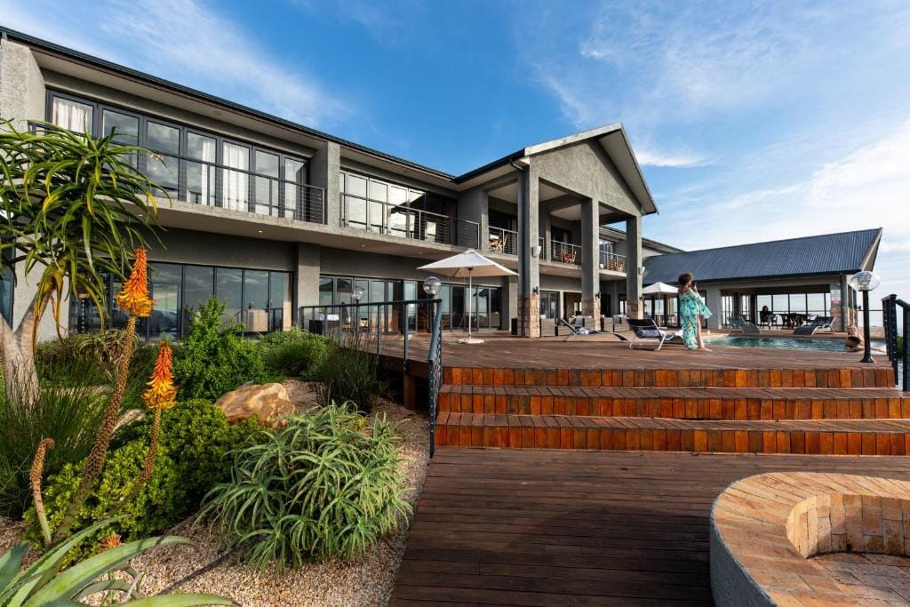 Intle Boutique Hotel — 1