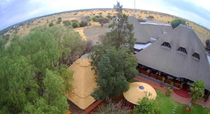 Kalahari Lodge Kimberley — 1