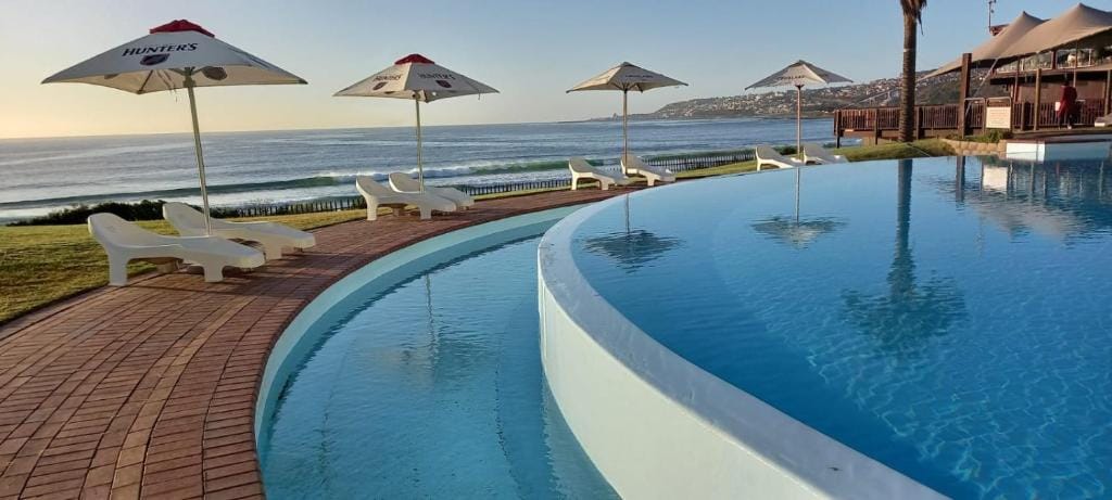 Beach Club Self Catering Apartments — 1