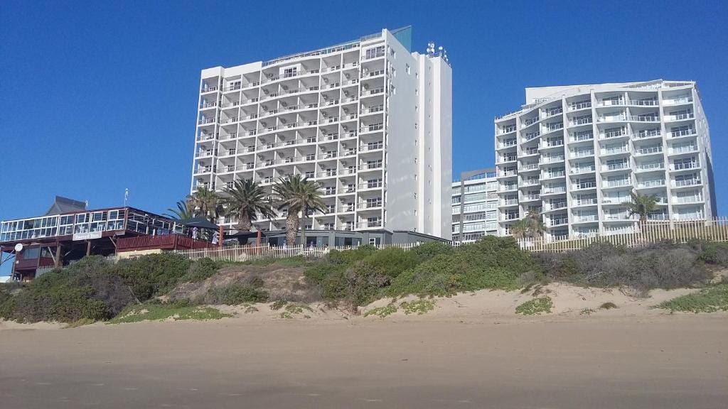 Beach Club Self Catering Apartments — 4