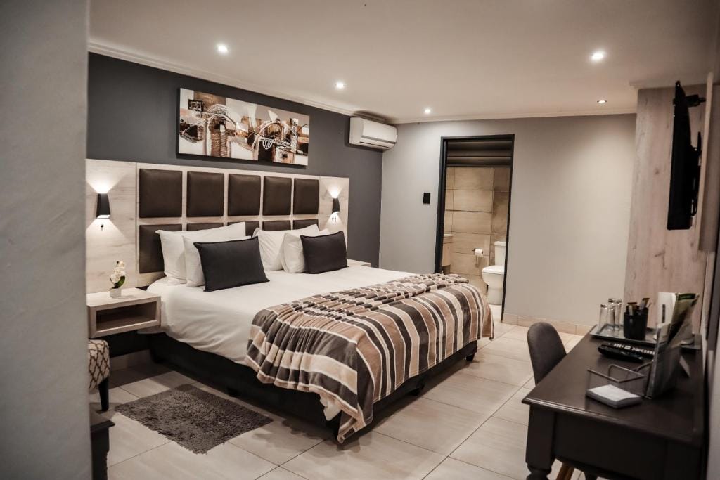 Cascades Guest Lodge — 2