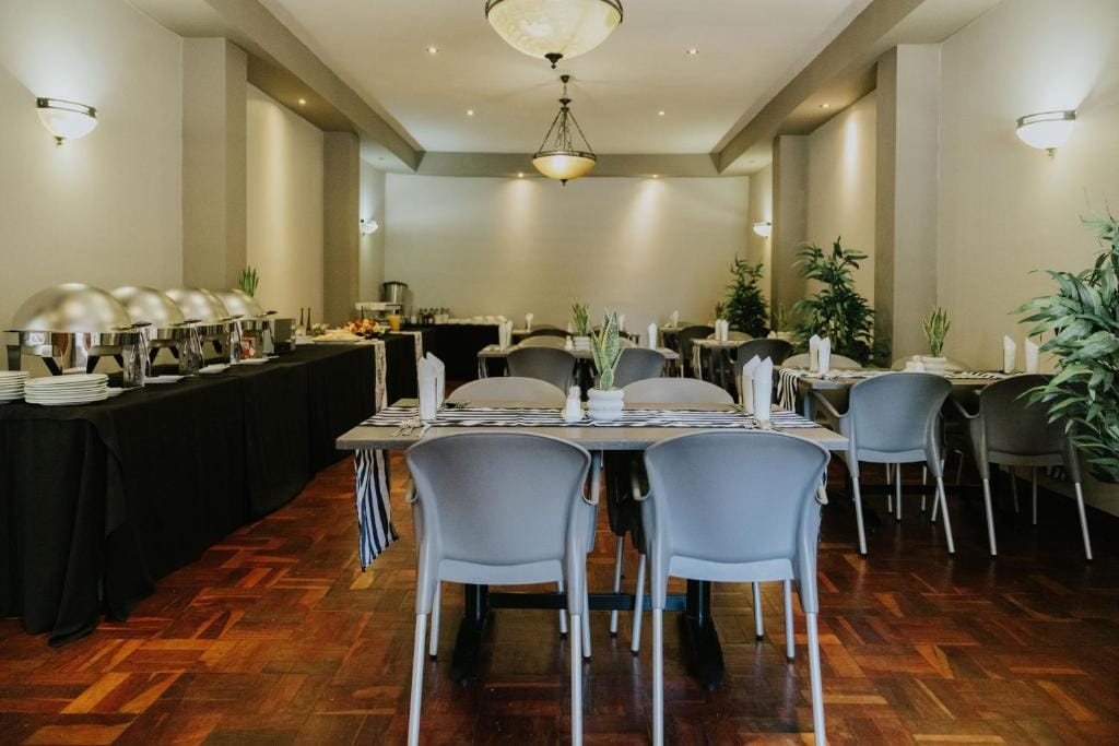 Le Grand Chateau Hotel — 3