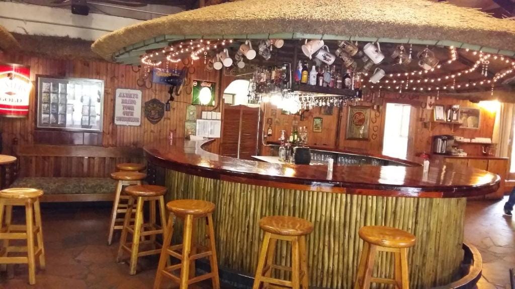 Ascot Inn — 5