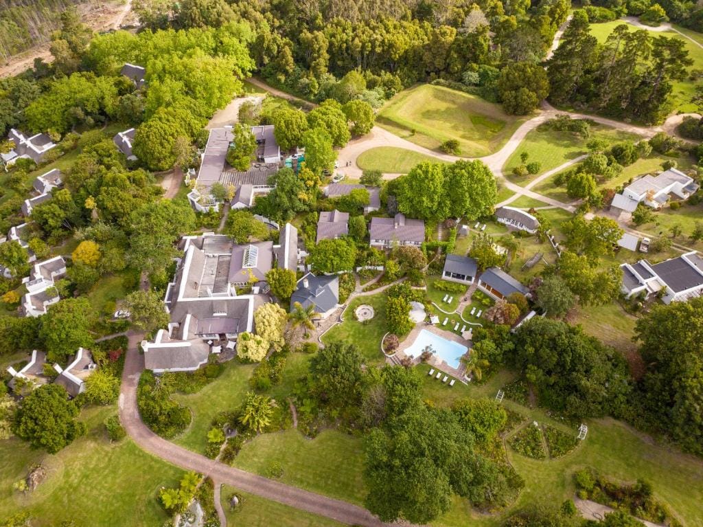 Hunter's Country House — 1