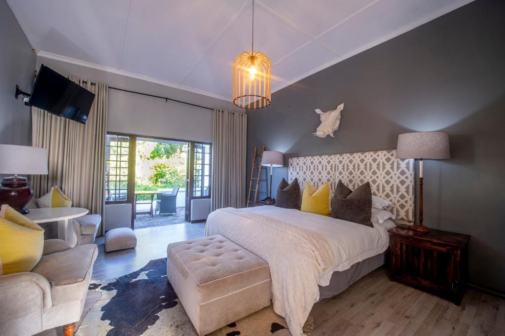 Lairds Lodge Country Estate — 2