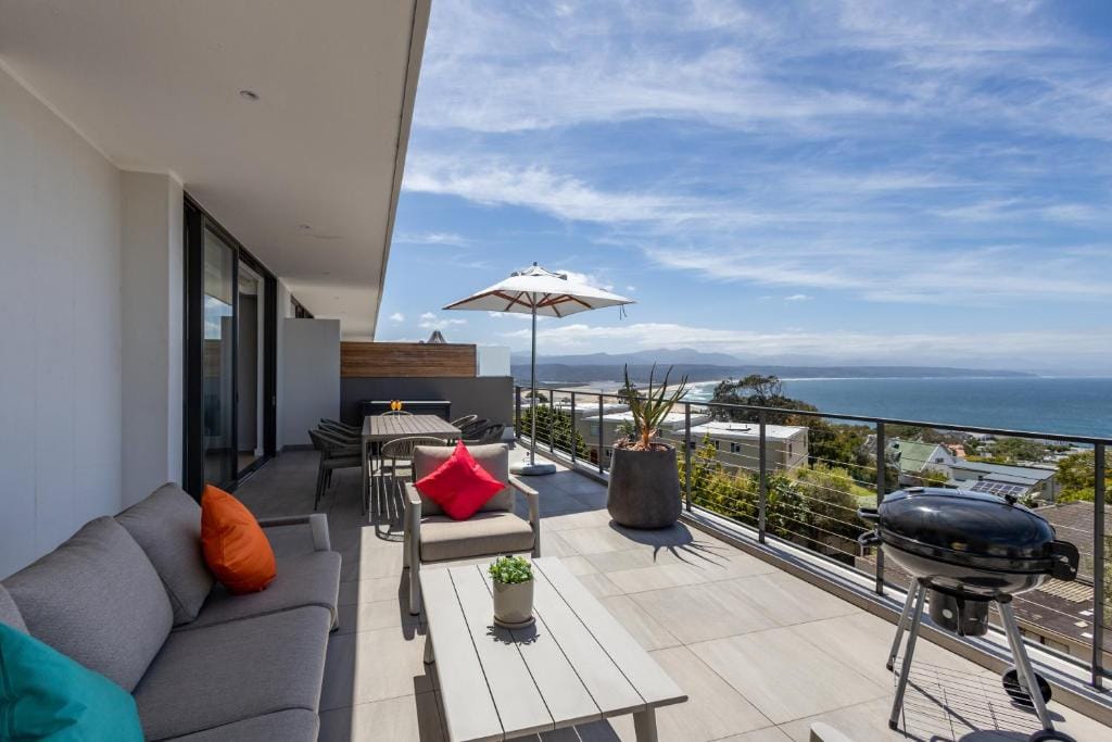 Plett Quarter Apartments — 2