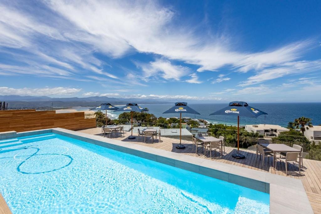 Plett Quarter Hotel - Lion Roars Hotels & Lodges — 1
