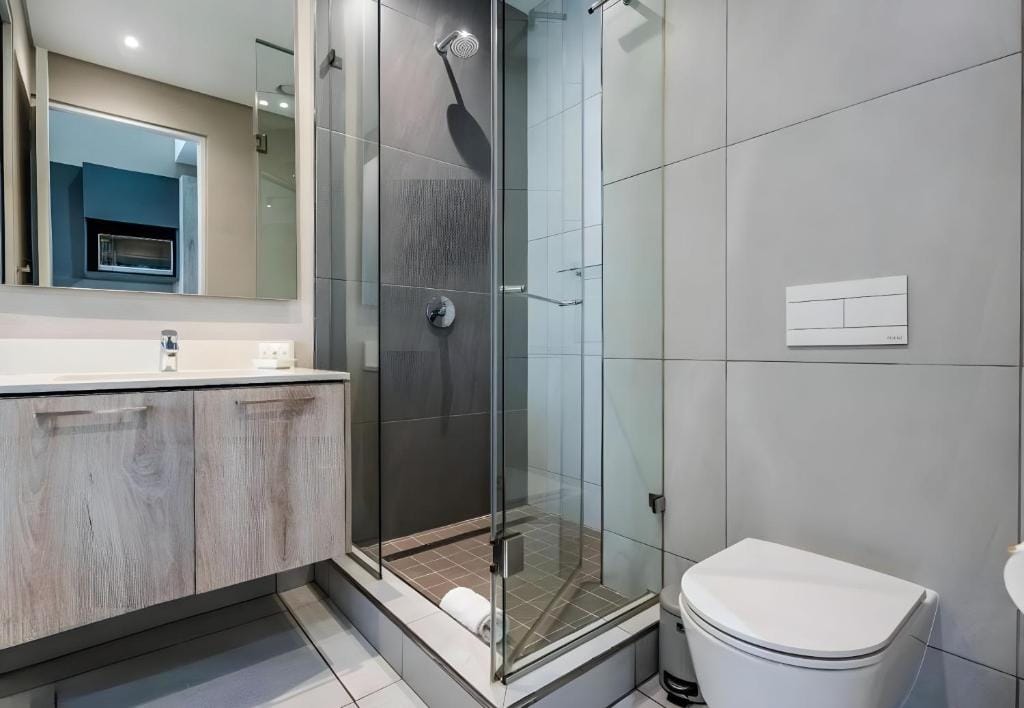 Menlyn Maine Residences 813 with balcony — 3