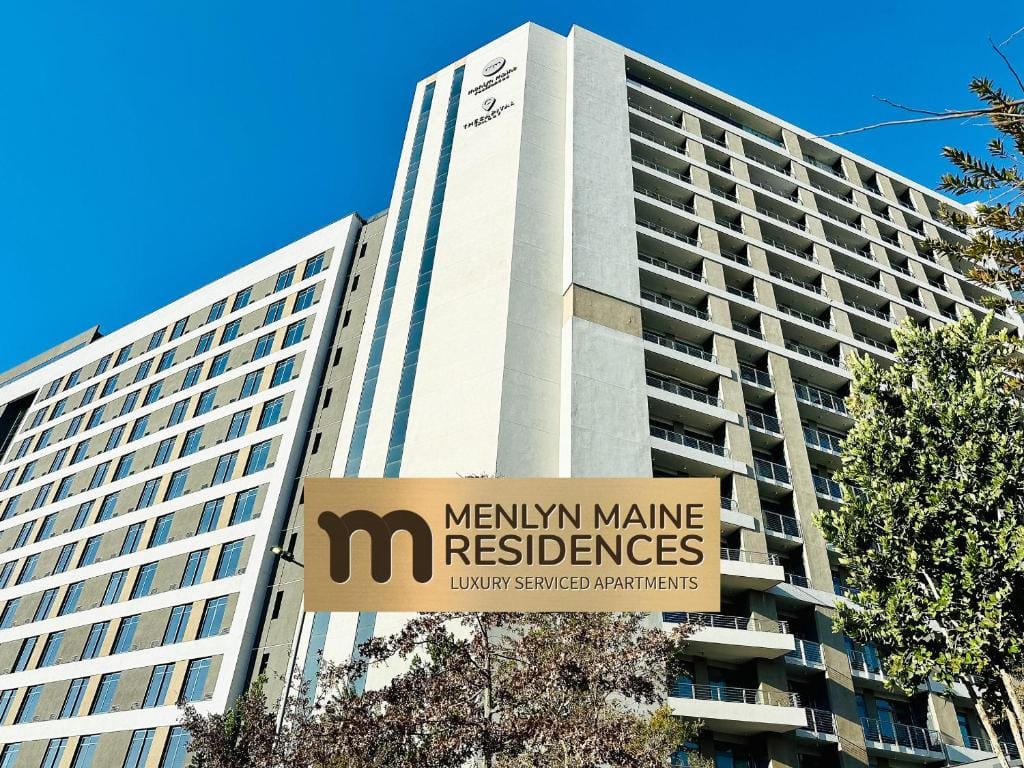 Menlyn Maine Residences - Superior king - Paris apartment — 1