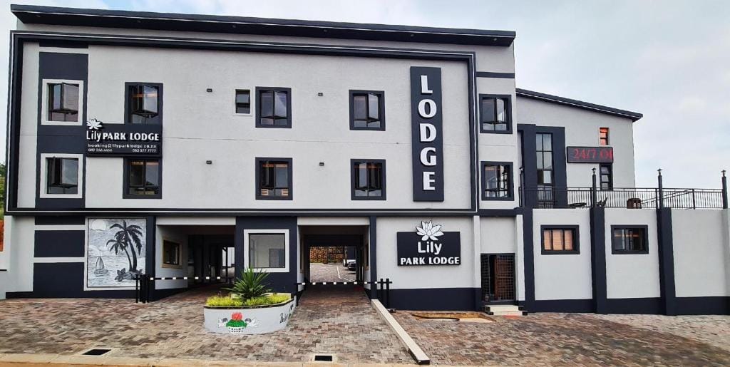 LilyPark Lodge — 1