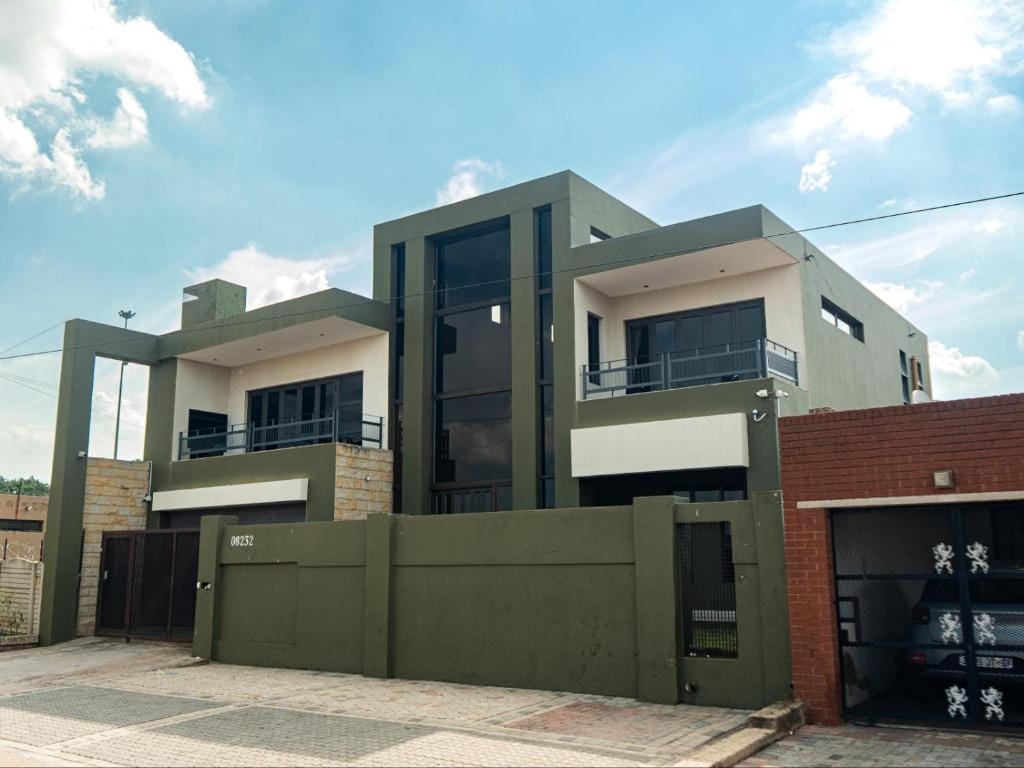 Soweto Boutique Hotel — 1