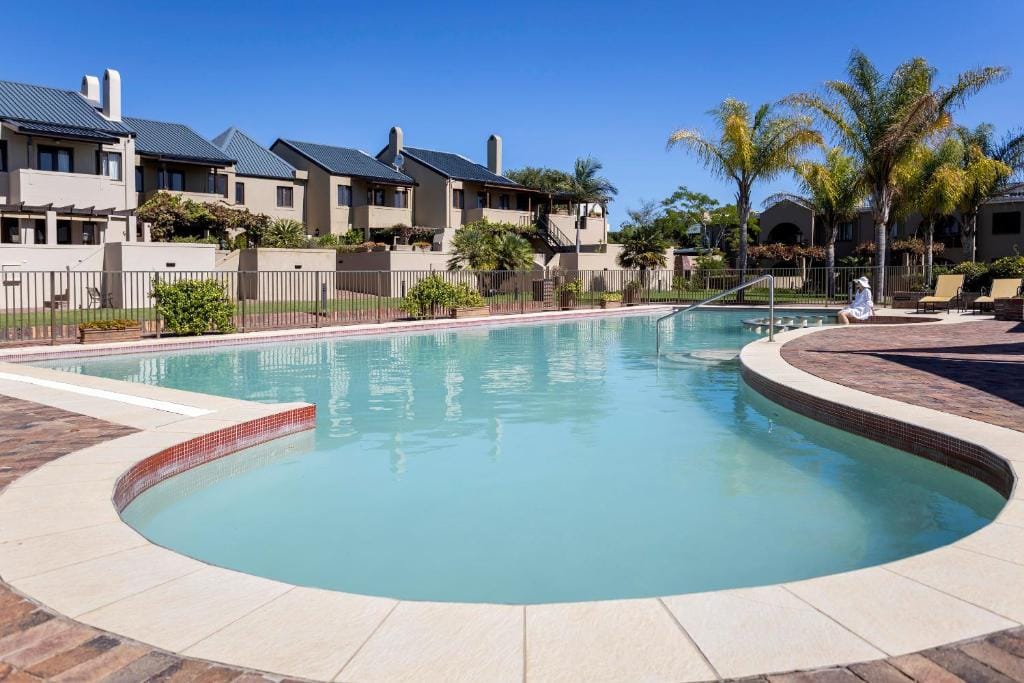 Devonvale Golf & Wine Estate — 1