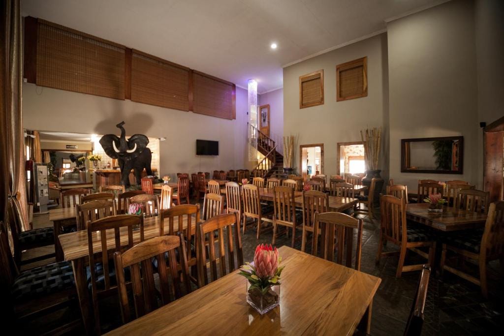 Ivory Tusk Lodge — 4