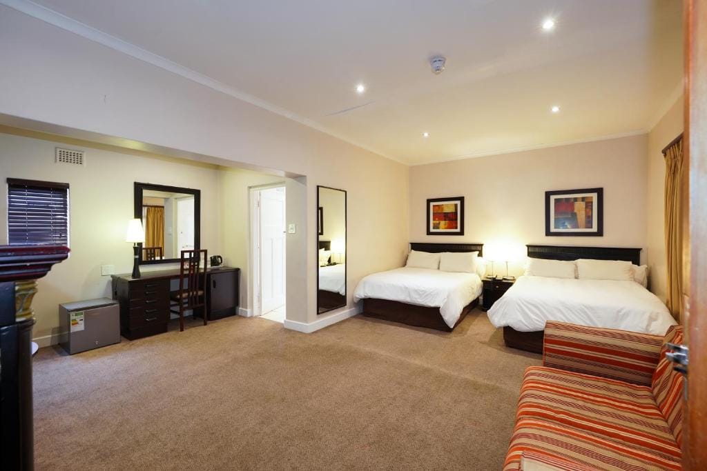 Cumberland Hotel & Conference Centre Worcester — 2